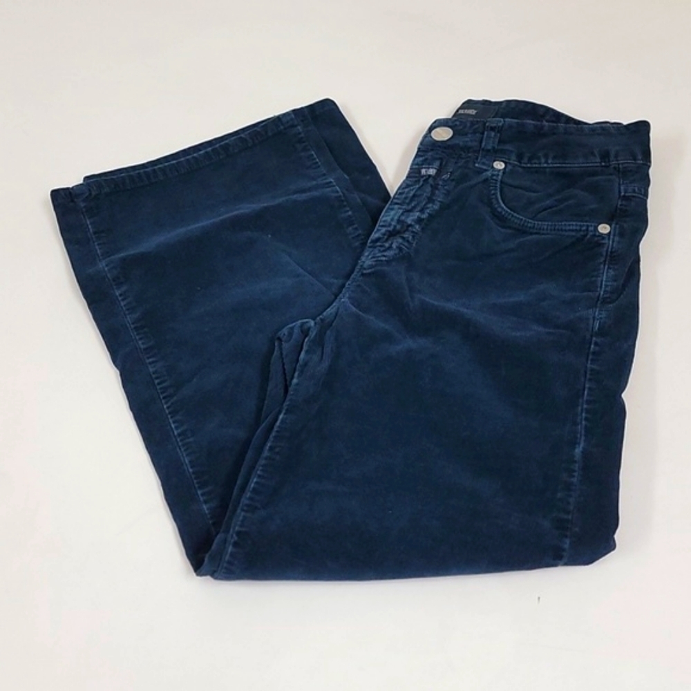 Closed Crop Wide Leg Corduroy Pants